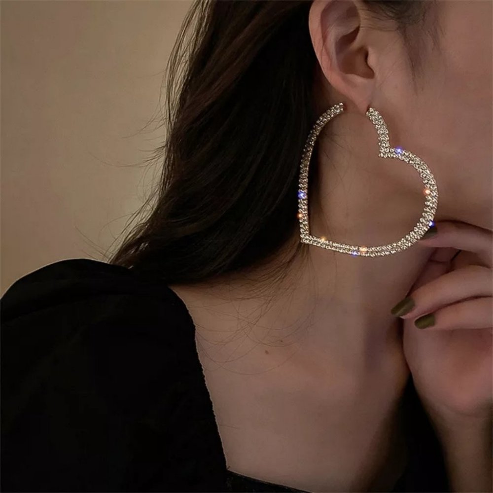 New Big Heart Crystal Big Heart   Hoop Earrings - Picture 4 of 5